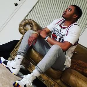 Meet your Posher, Donivan